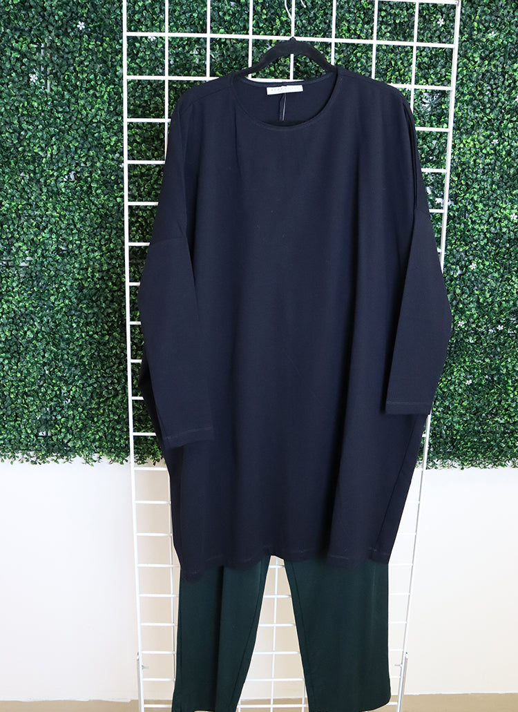 Bryn Walker Damien Tunic – WIGGOnline